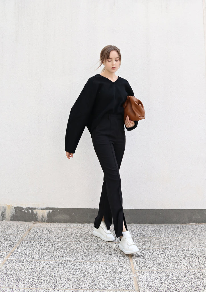 Black Oversized V-neck Wool Sweater