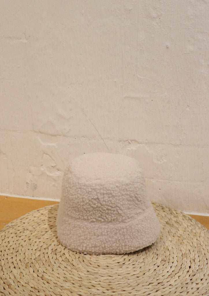 White Fleece Bucket Hat